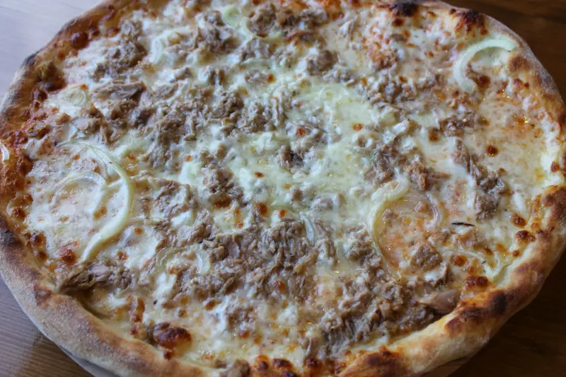 Ton Balıklı Pizza