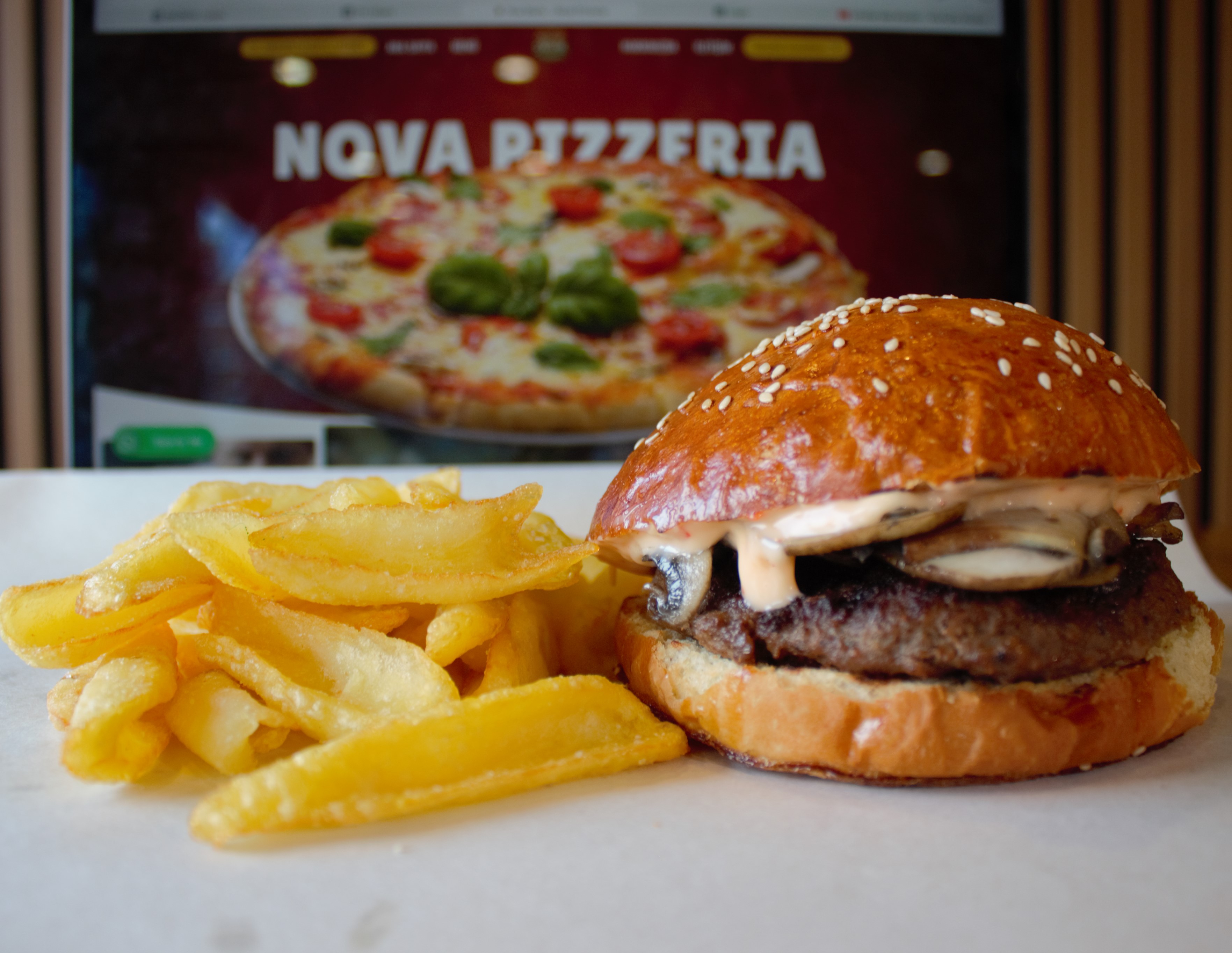 Nova Mantarlı Burger
