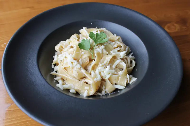 Nova Sade Fettuccine