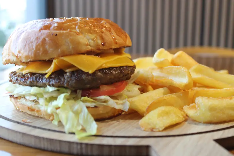 Cheeseburger